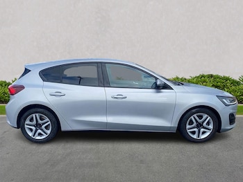 Used Ford Focus 2022 for sale - 75436285: Photo