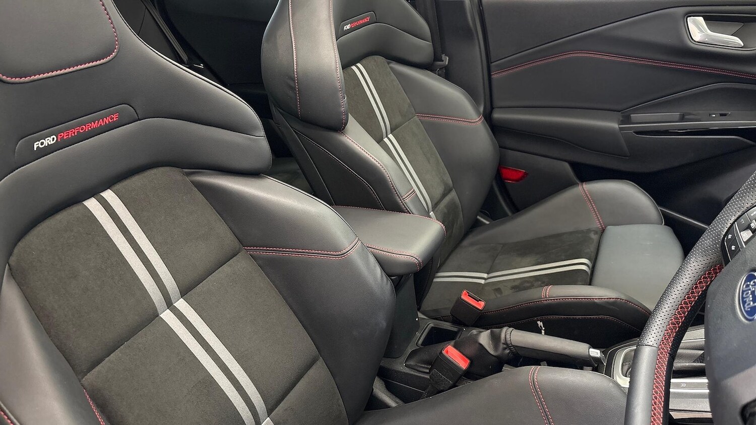 Used Ford Puma 2025 for sale - 78194260: Photo 24