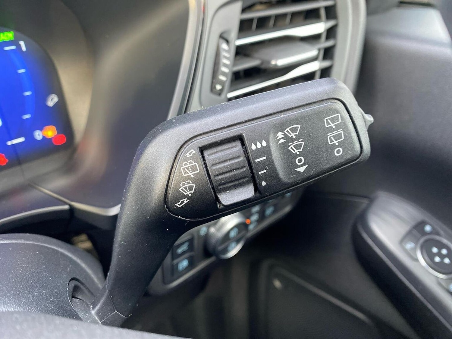 Used Ford Kuga 2022 for sale - 76920110: Photo 29