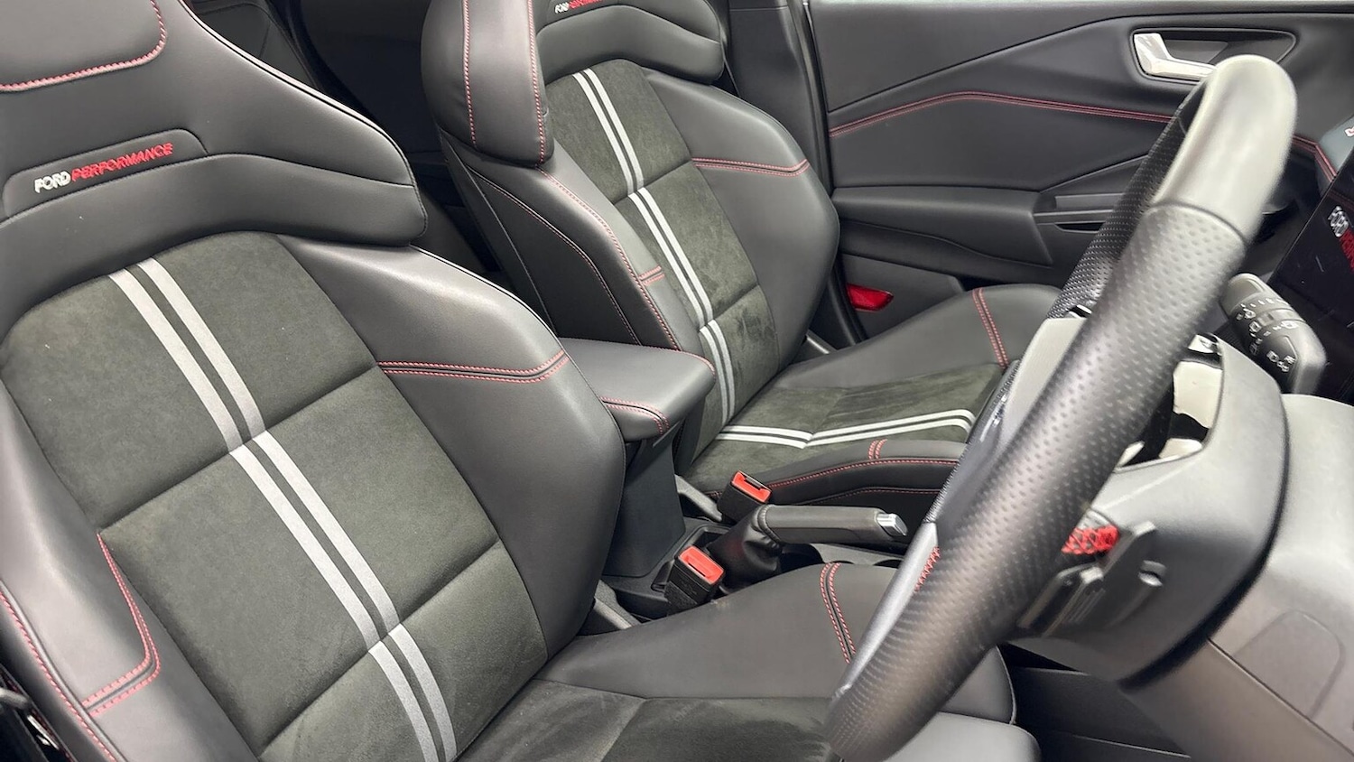 Used Ford Puma 2024 for sale - 76968973: Photo 22