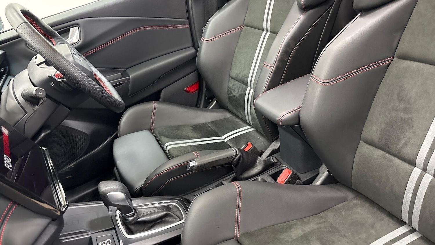 Used Ford Puma 2024 for sale - 76968973: Photo 23