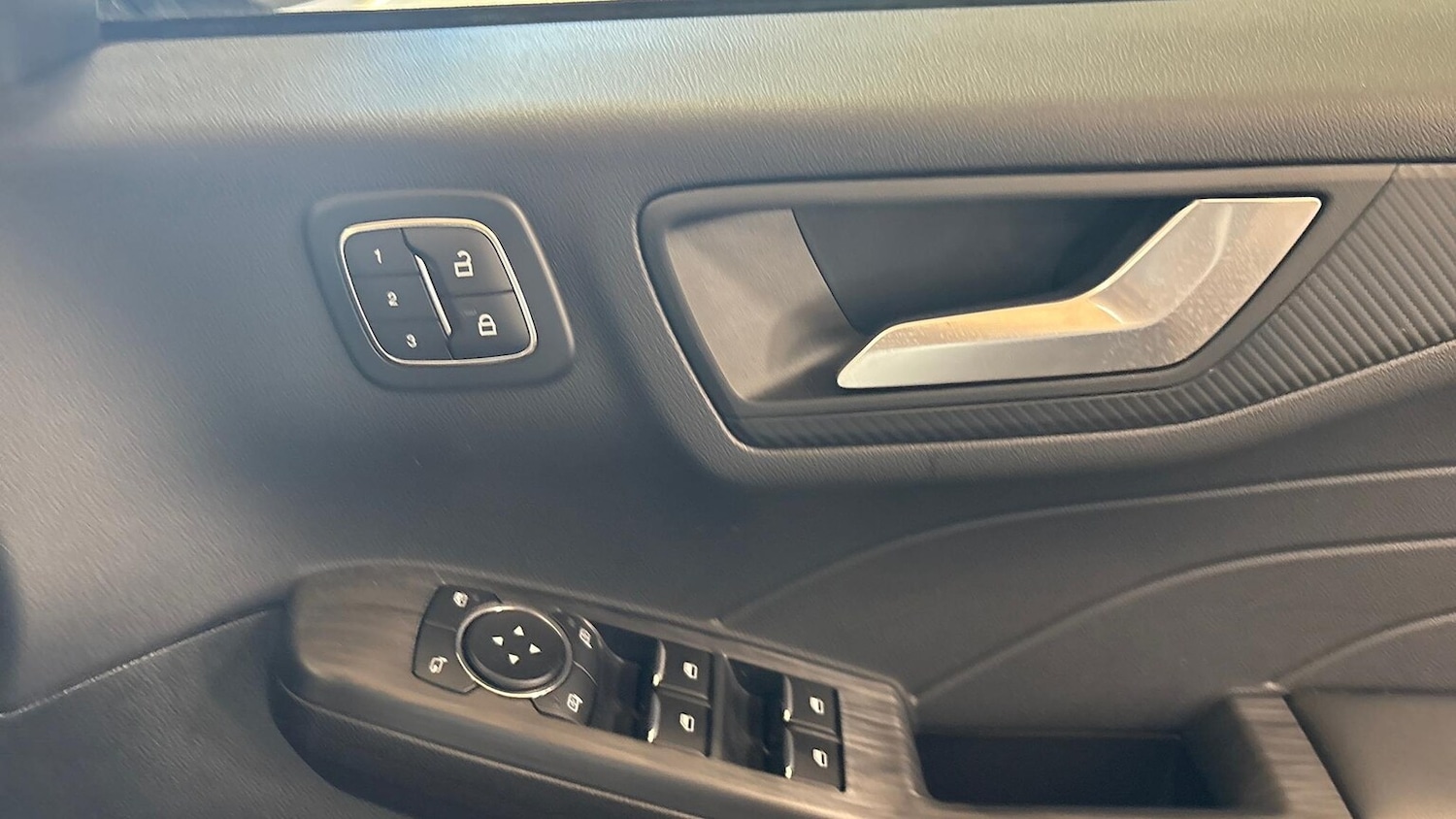 Used Ford Kuga 2025 for sale - 77662536: Photo 27