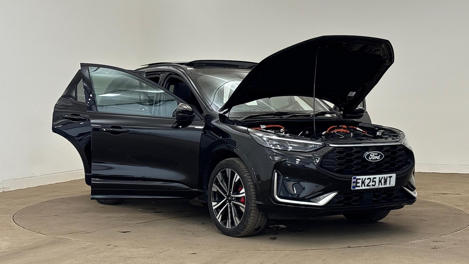 Used Ford Kuga 2025 for sale - 77662536: Photo 8