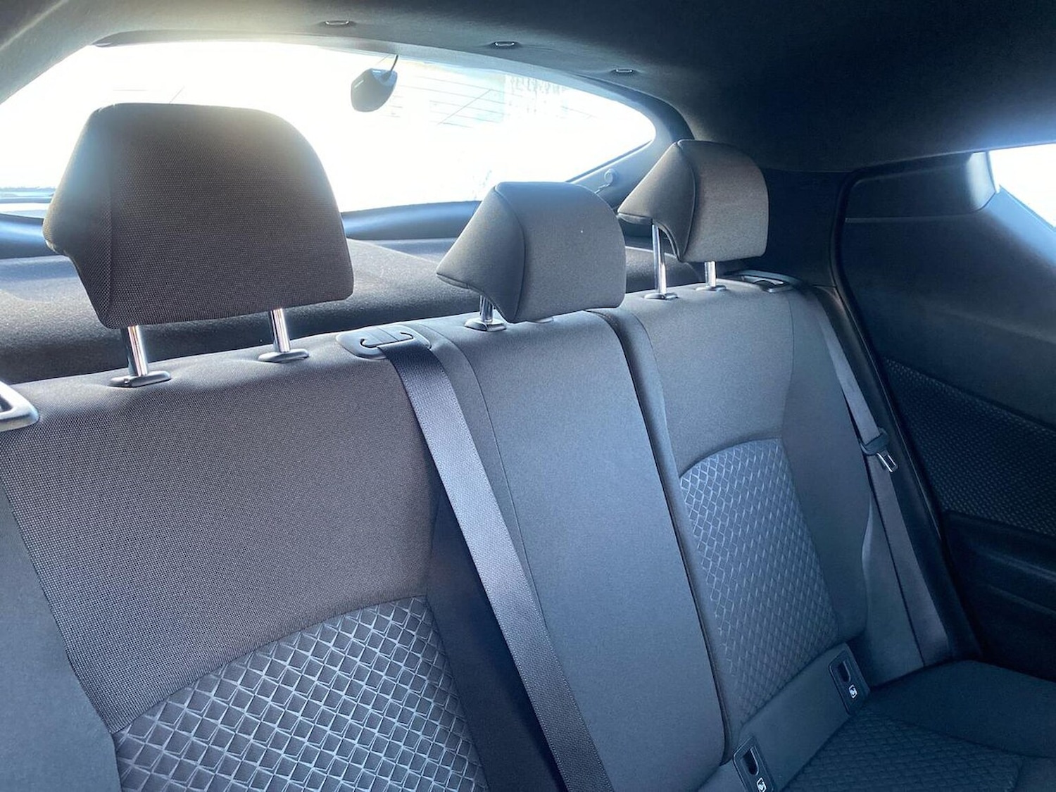 Used Toyota C-HR 2022 for sale - 76892128: Photo 16