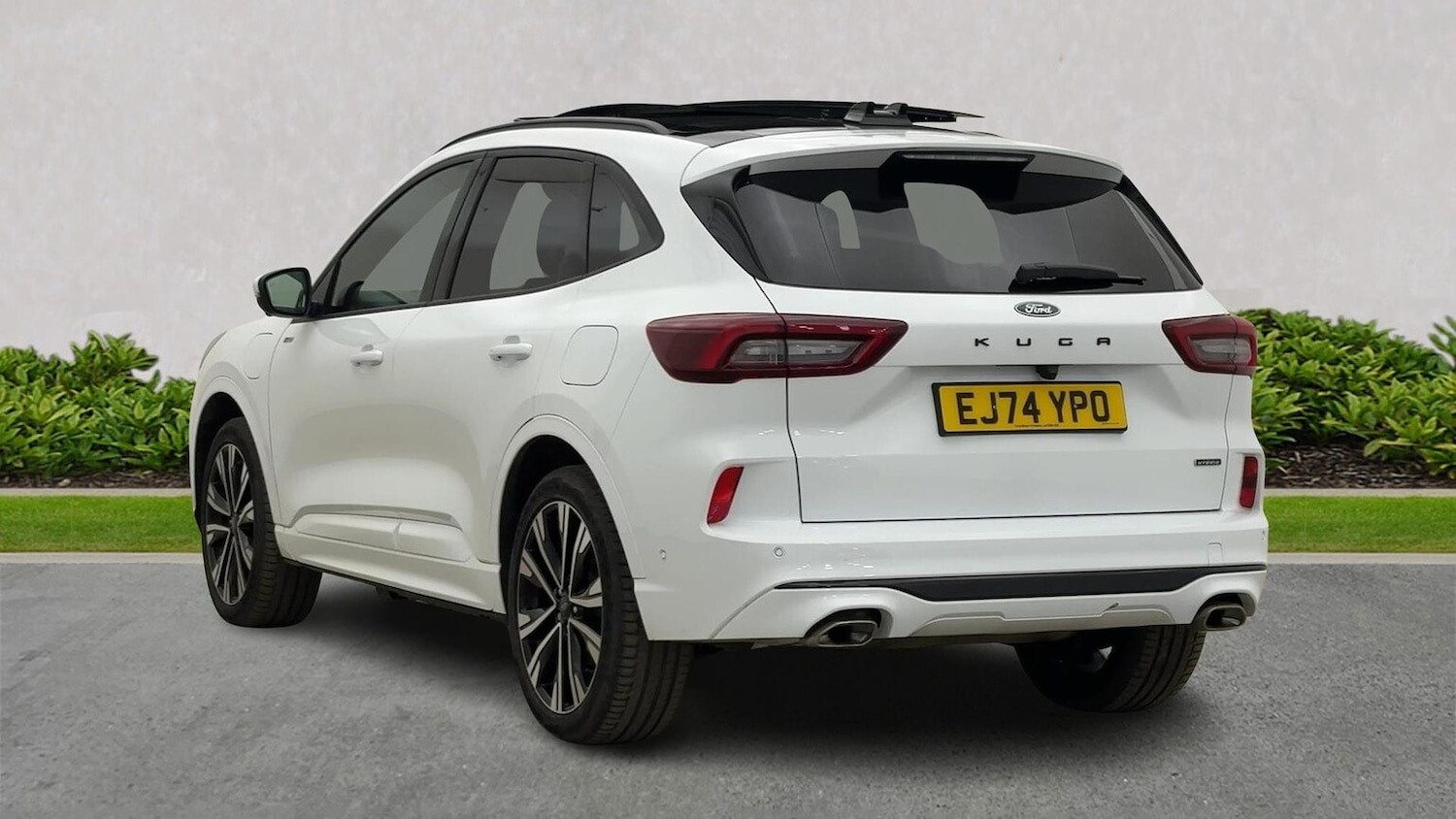 Used Ford Kuga 2024 for sale - 76830648: Photo 2