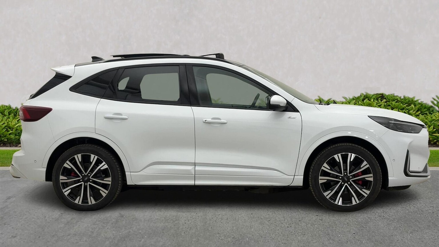 Used Ford Kuga 2024 for sale - 76830648: Photo 3