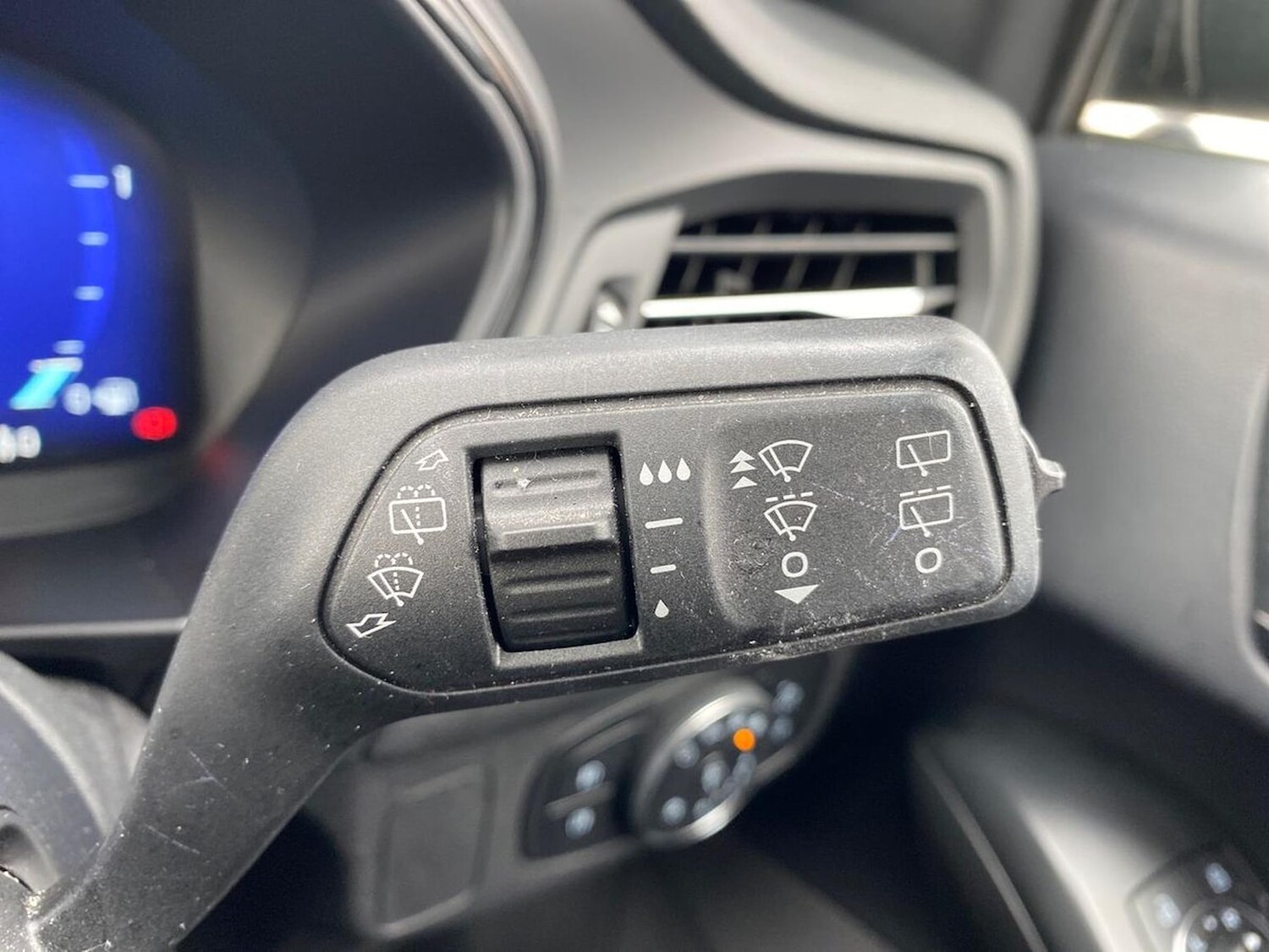 Used Ford Focus 2022 for sale - 78193920: Photo 31