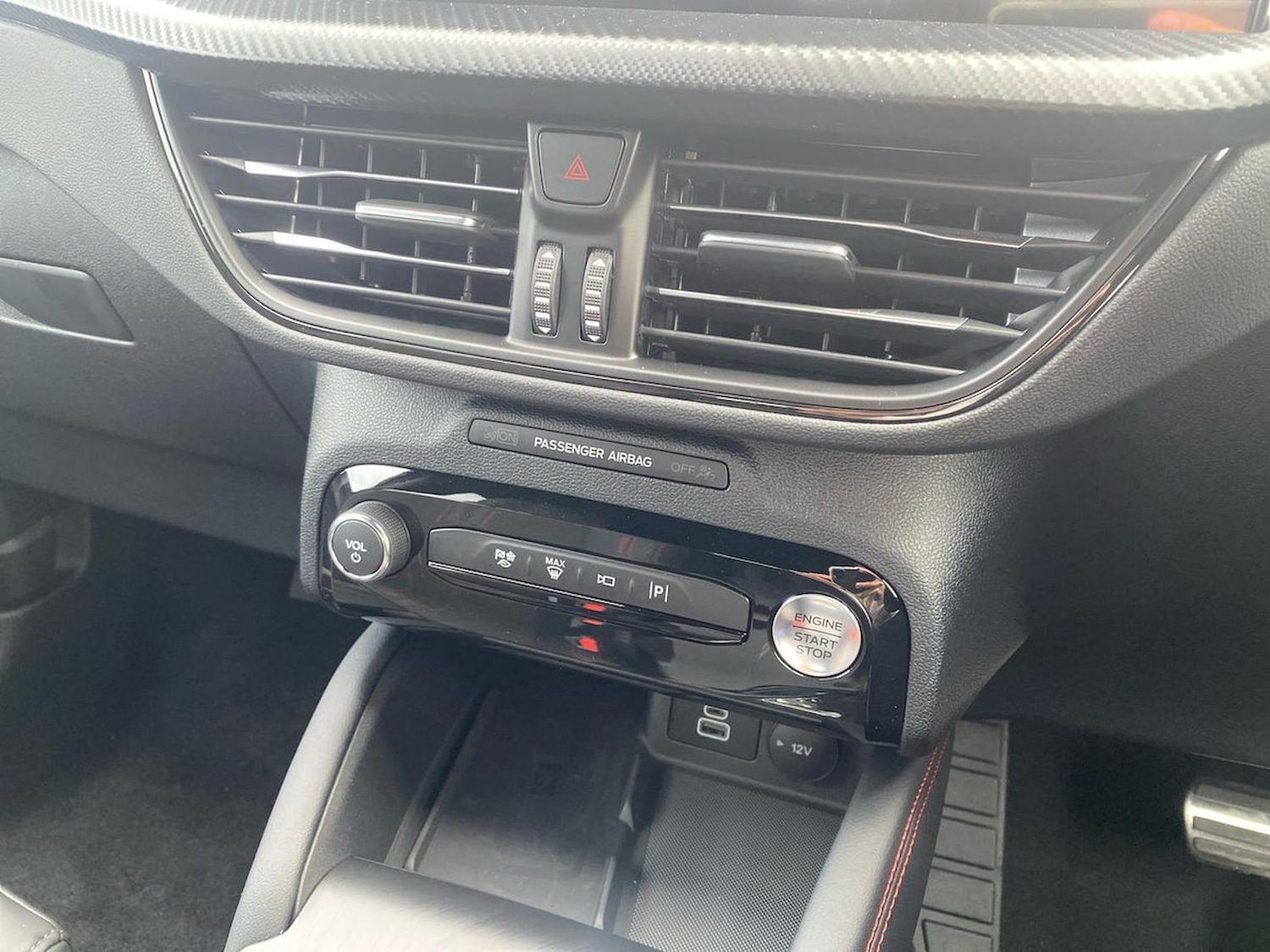 Used Ford Kuga 2025 for sale - 76342993: Photo 12