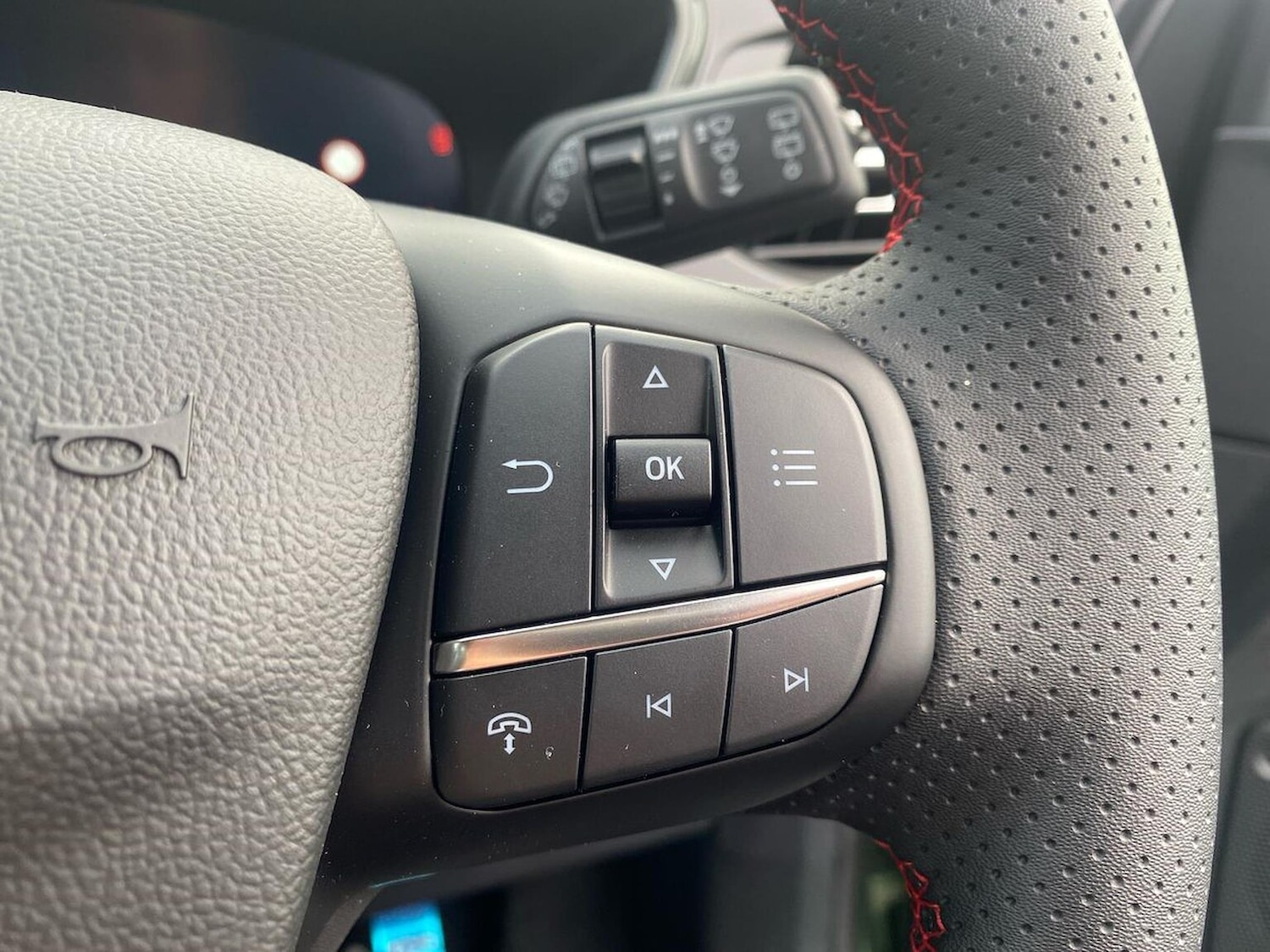 Used Ford Kuga 2025 for sale - 76342993: Photo 27