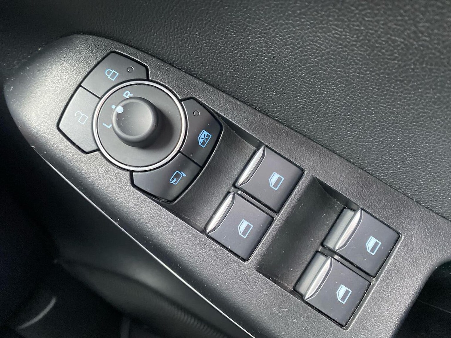 Used Ford Puma 2023 for sale - 76477223: Photo 21