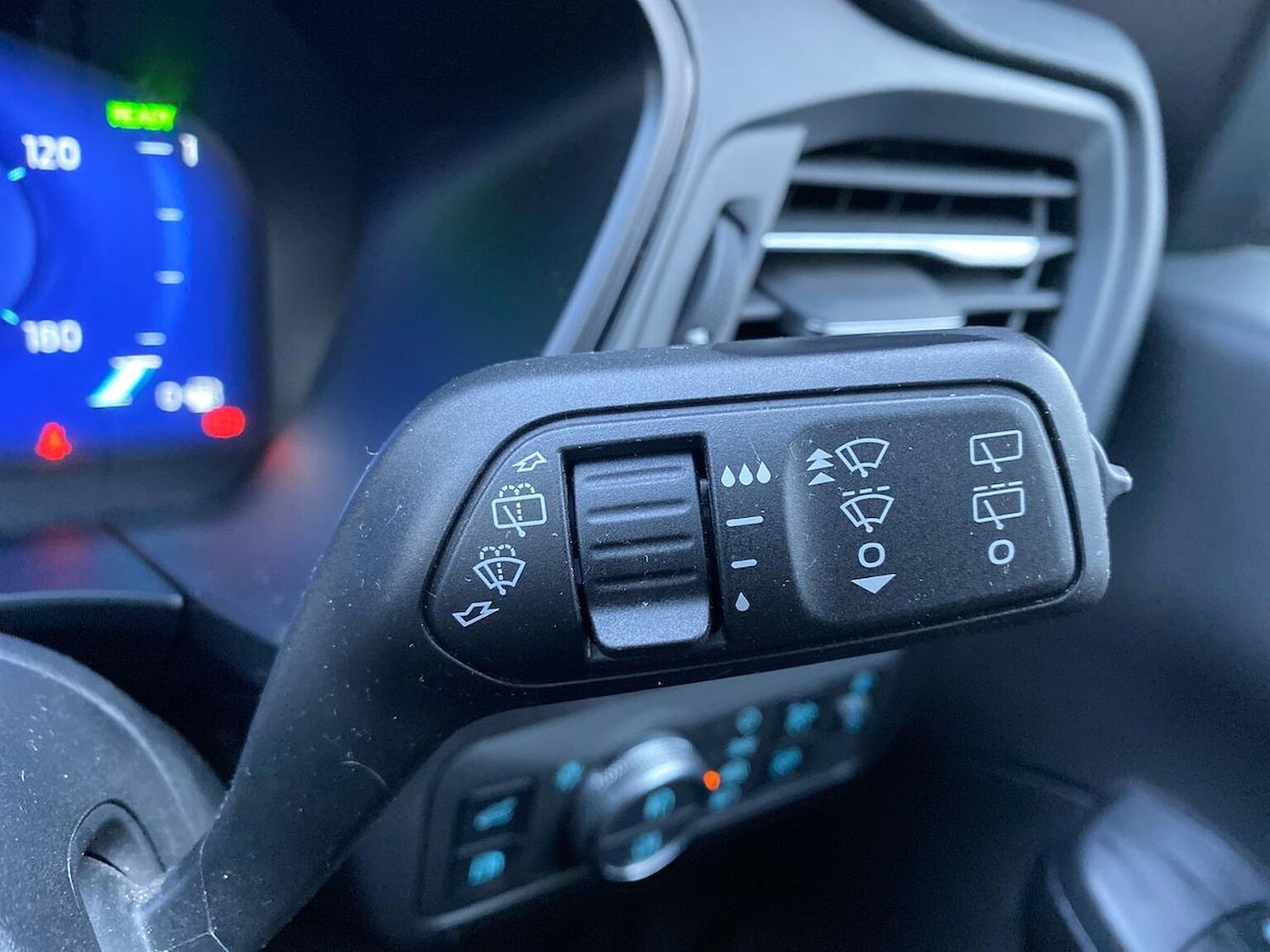 Used Ford Kuga 2022 for sale - 76681714: Photo 29