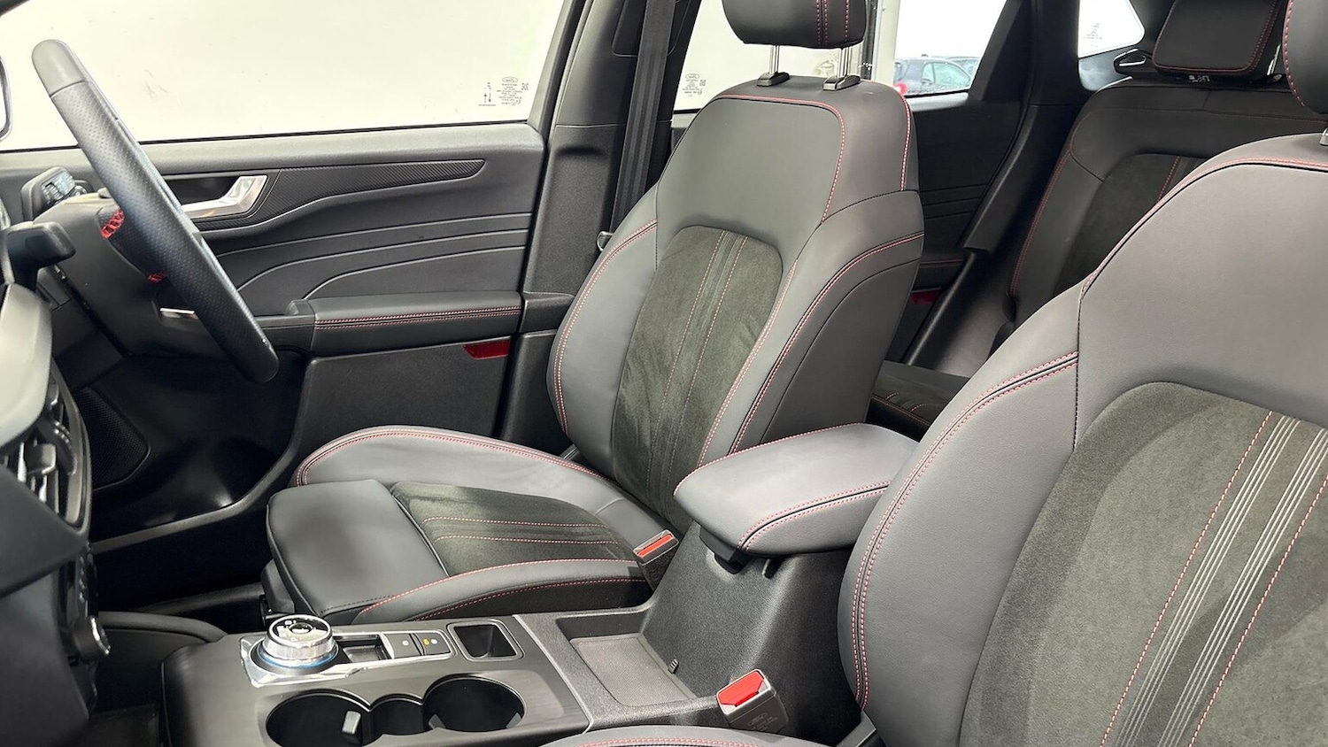 Used Ford Kuga 2025 for sale - 77069302: Photo 24