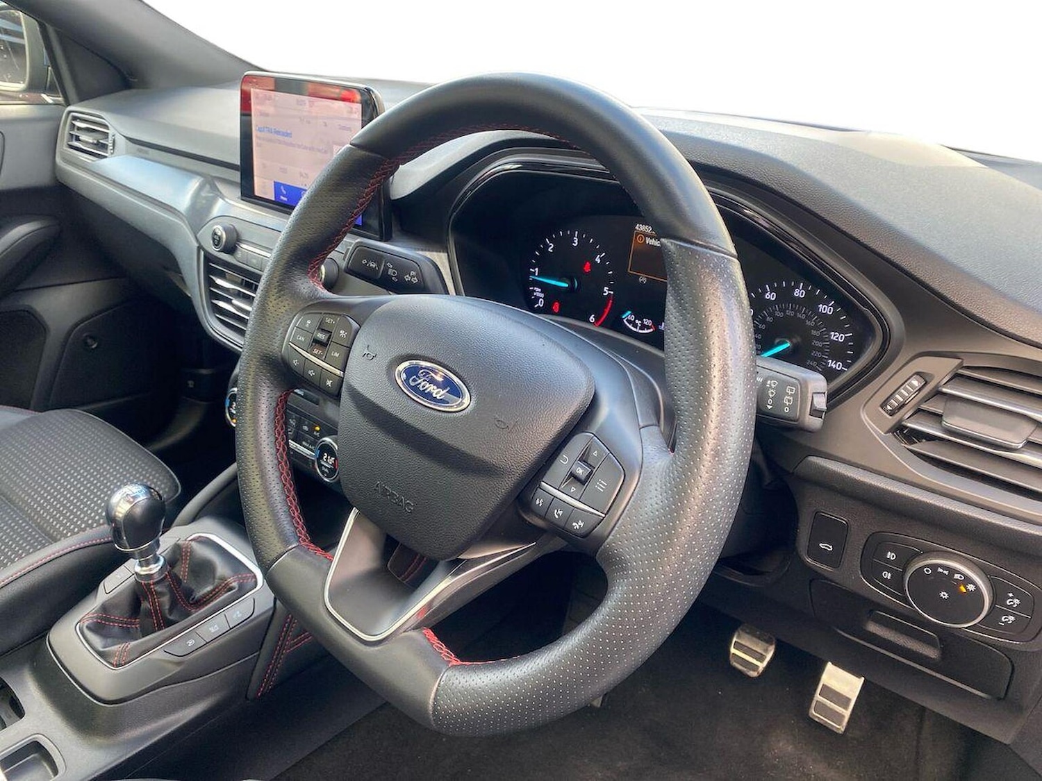 Used Ford Focus 2019 for sale - 76893303: Photo 15