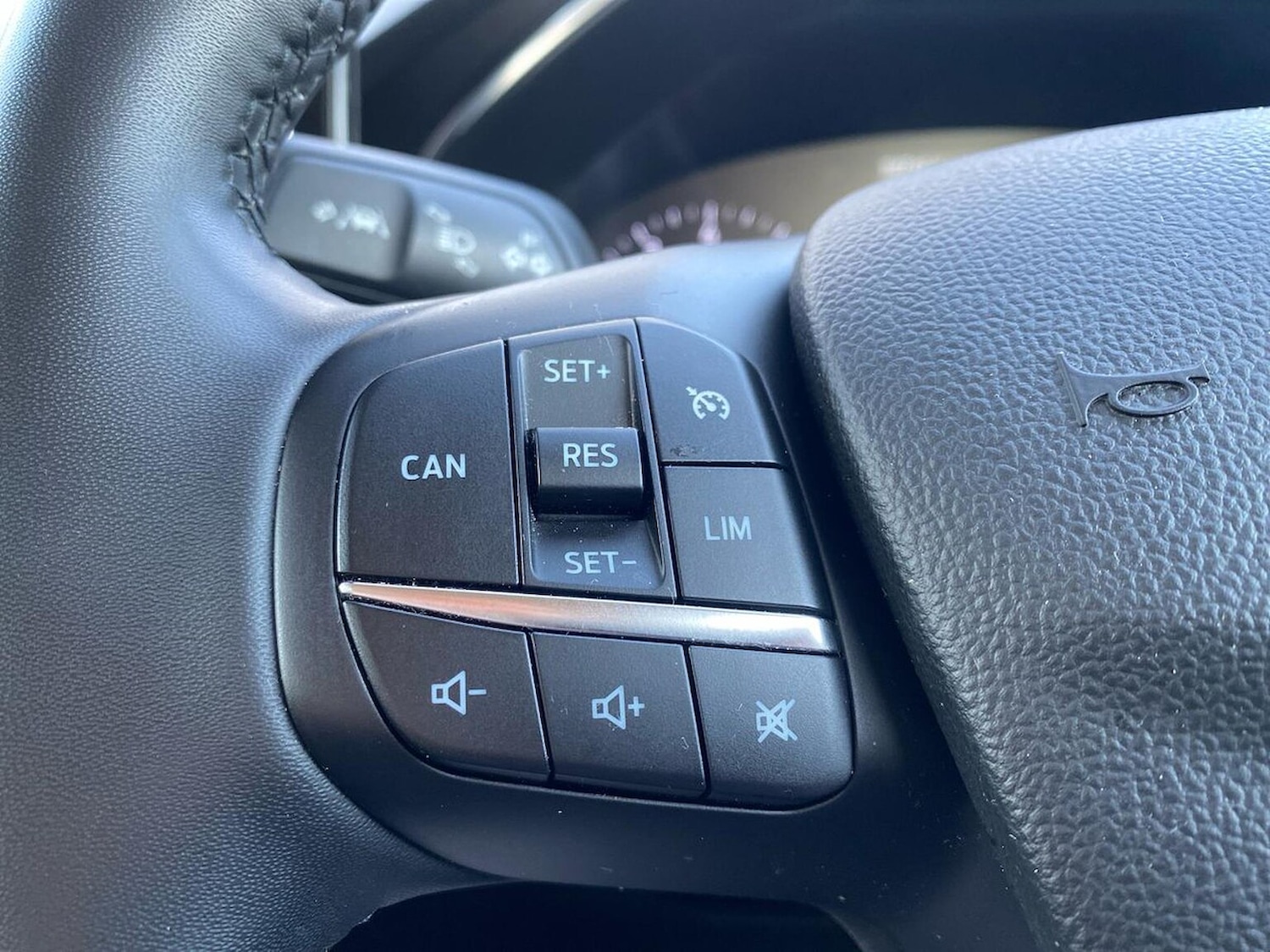 Used Ford Focus 2023 for sale - 78060587: Photo 26