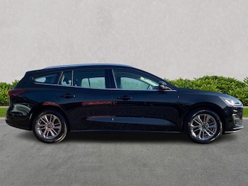 Used Ford Focus 2023 for sale - 78060587: Photo