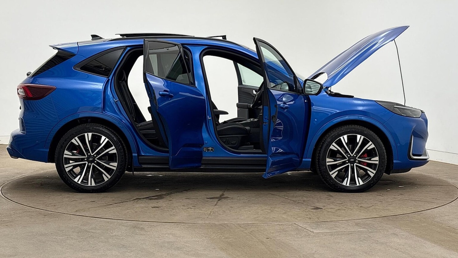 Used Ford Kuga 2024 for sale - 76436528: Photo 10