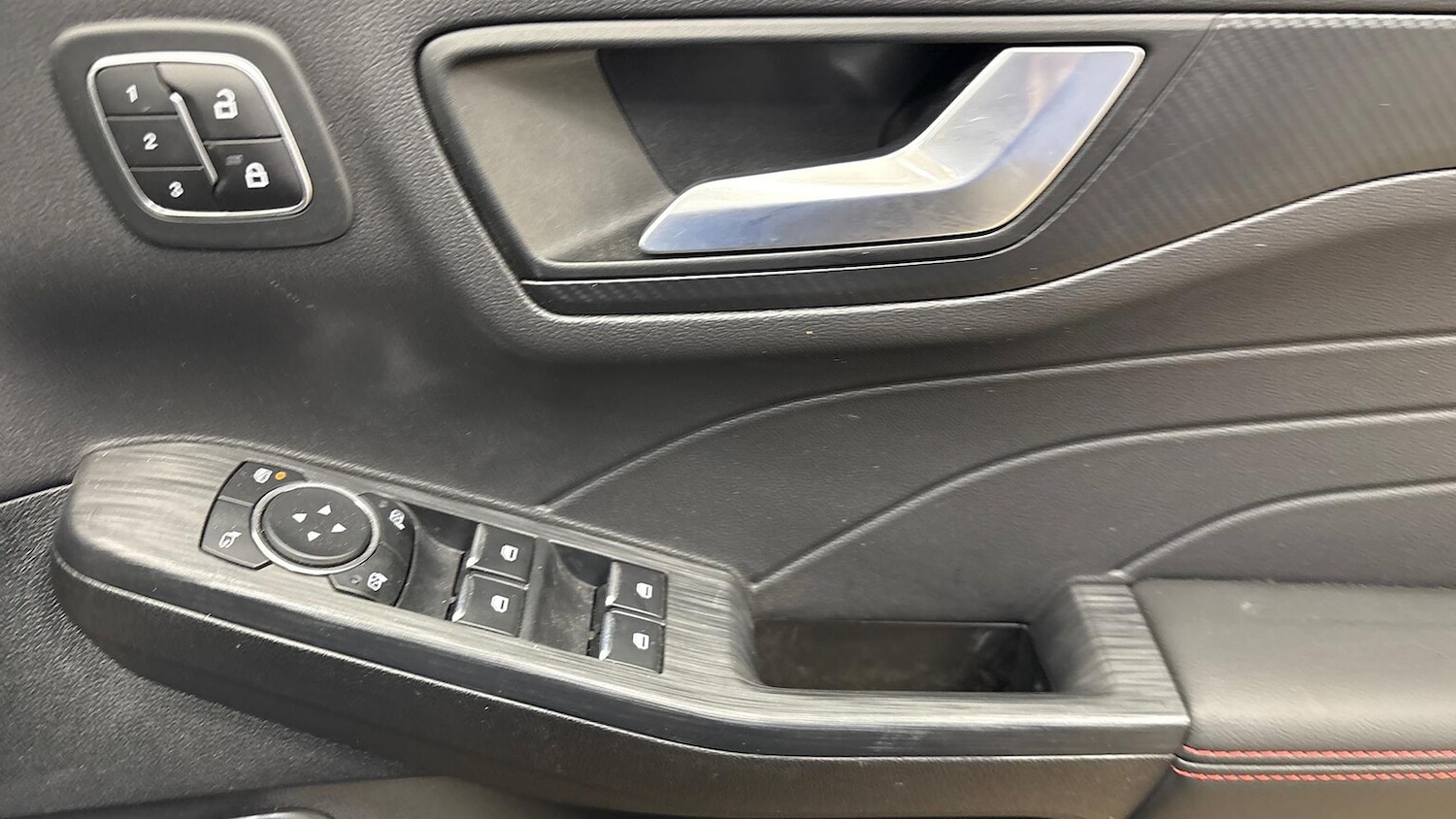 Used Ford Kuga 2024 for sale - 76436528: Photo 20