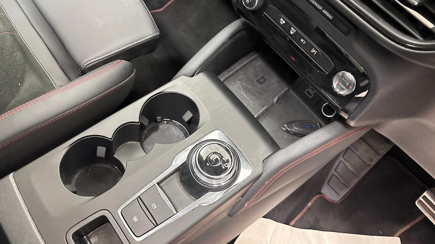 Used Ford Kuga 2024 for sale - 76436528: Photo 25