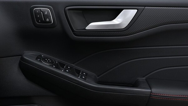 Used Ford Kuga 2024 for sale - 75627320: Photo 26