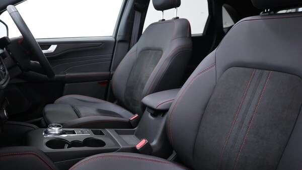 Used Ford Kuga 2024 for sale - 75627320: Photo 28