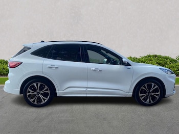 Used Ford Kuga 2023 for sale - 79205830: Photo