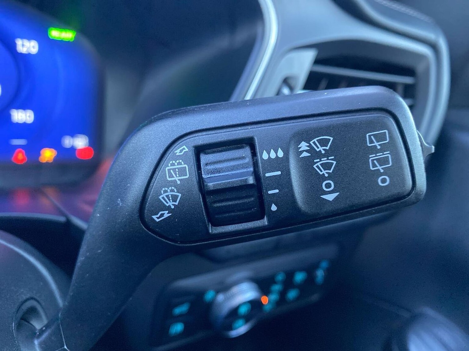 Used Ford Kuga 2022 for sale - 76892135: Photo 29