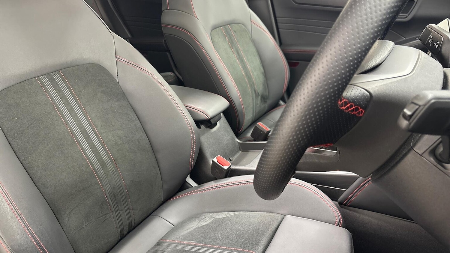 Used Ford Kuga 2025 for sale - 77073242: Photo 26