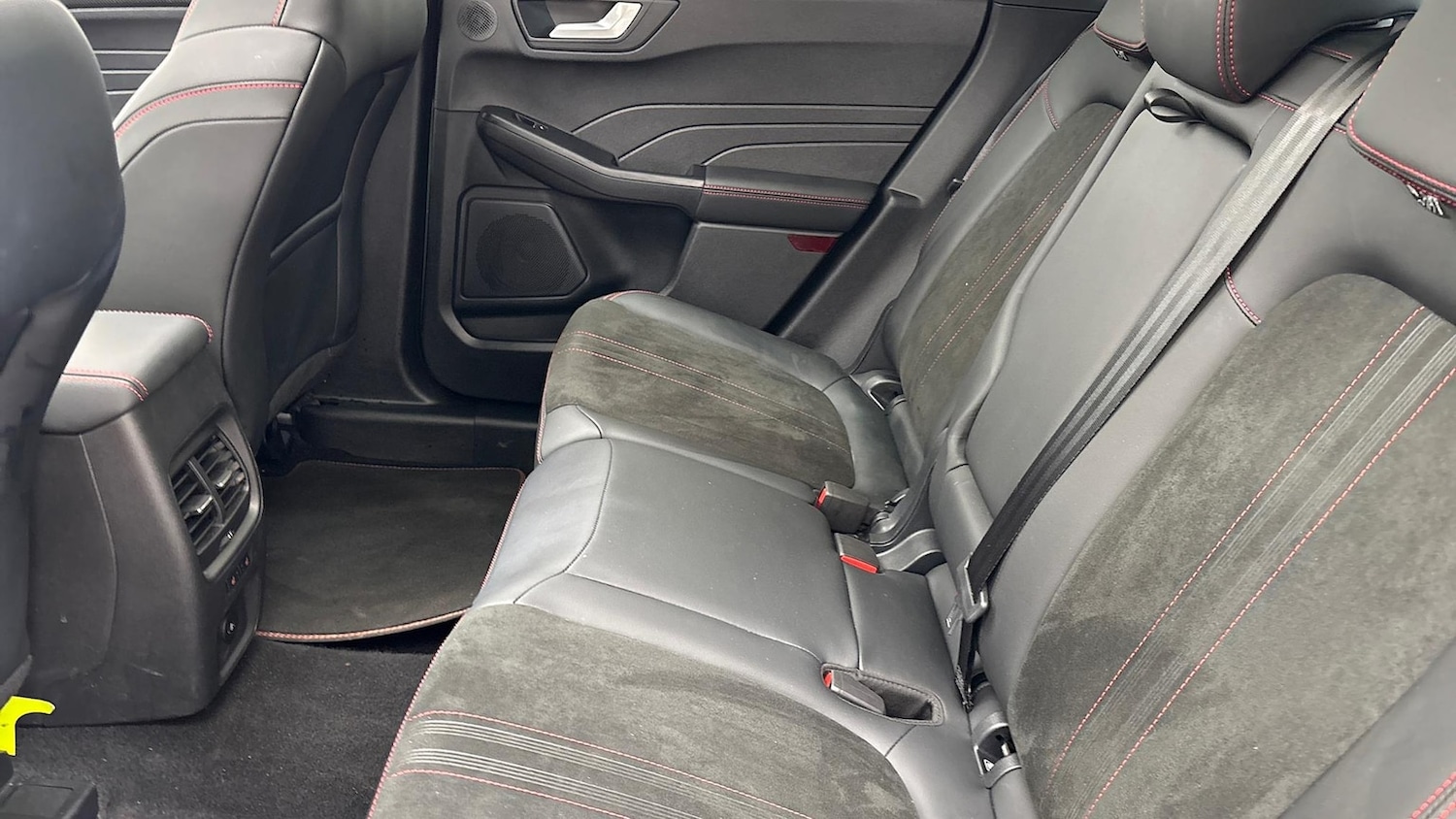 Used Ford Kuga 2024 for sale - 76628086: Photo 23