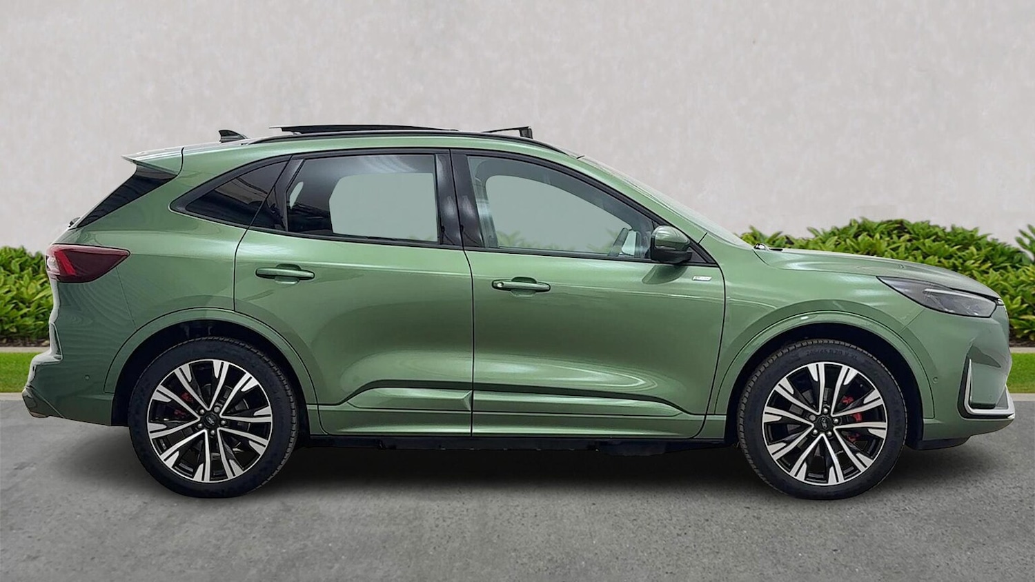 Used Ford Kuga 2024 for sale - 76628086: Photo 3