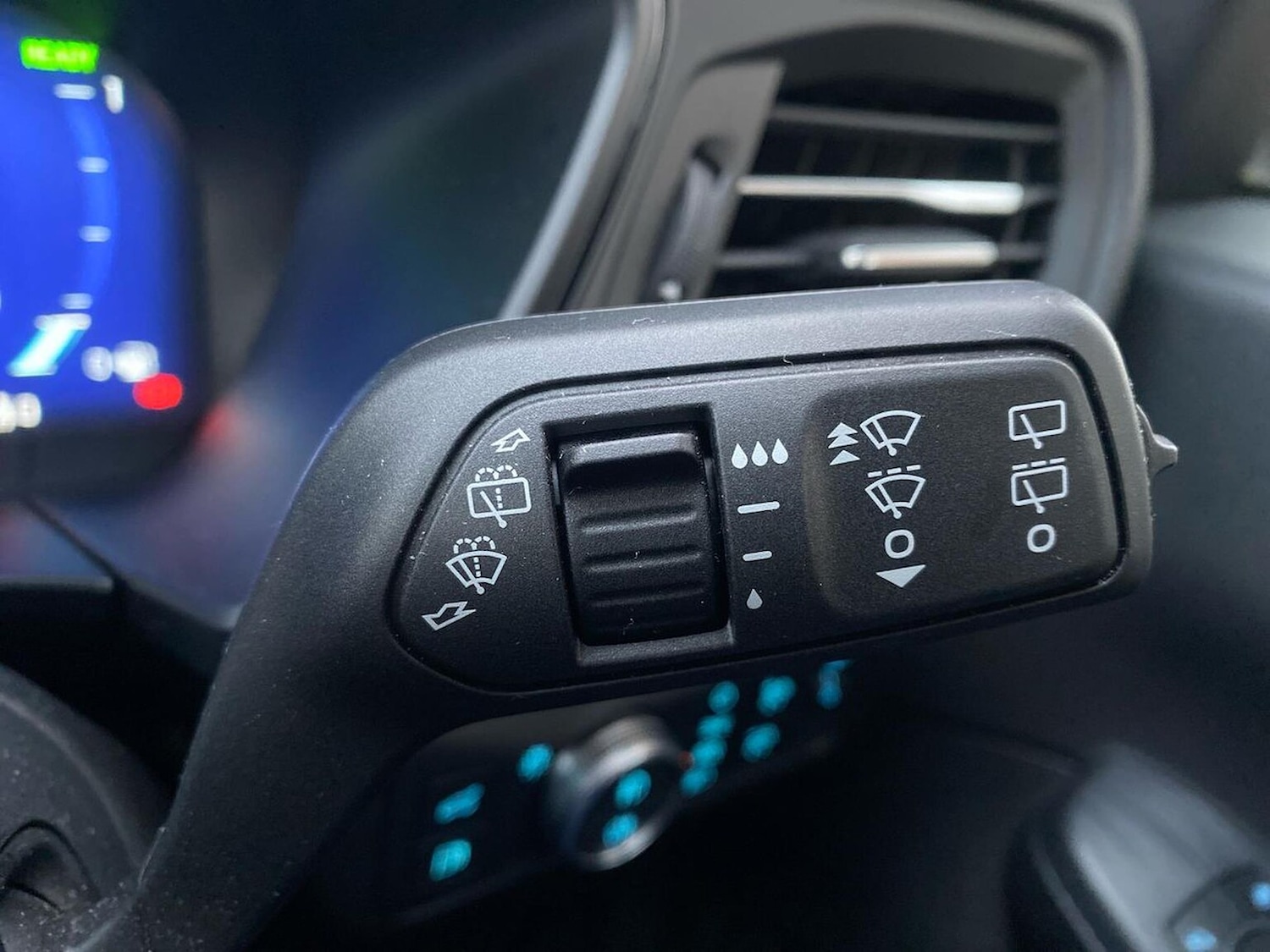 Used Ford Kuga 2022 for sale - 77069299: Photo 31