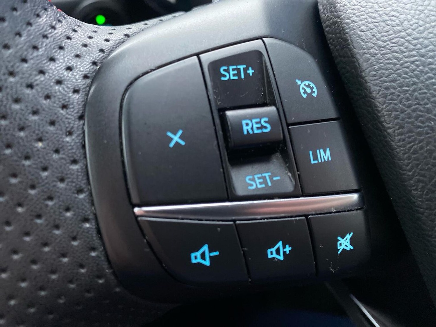 Used Ford Kuga 2022 for sale - 77061576: Photo 28