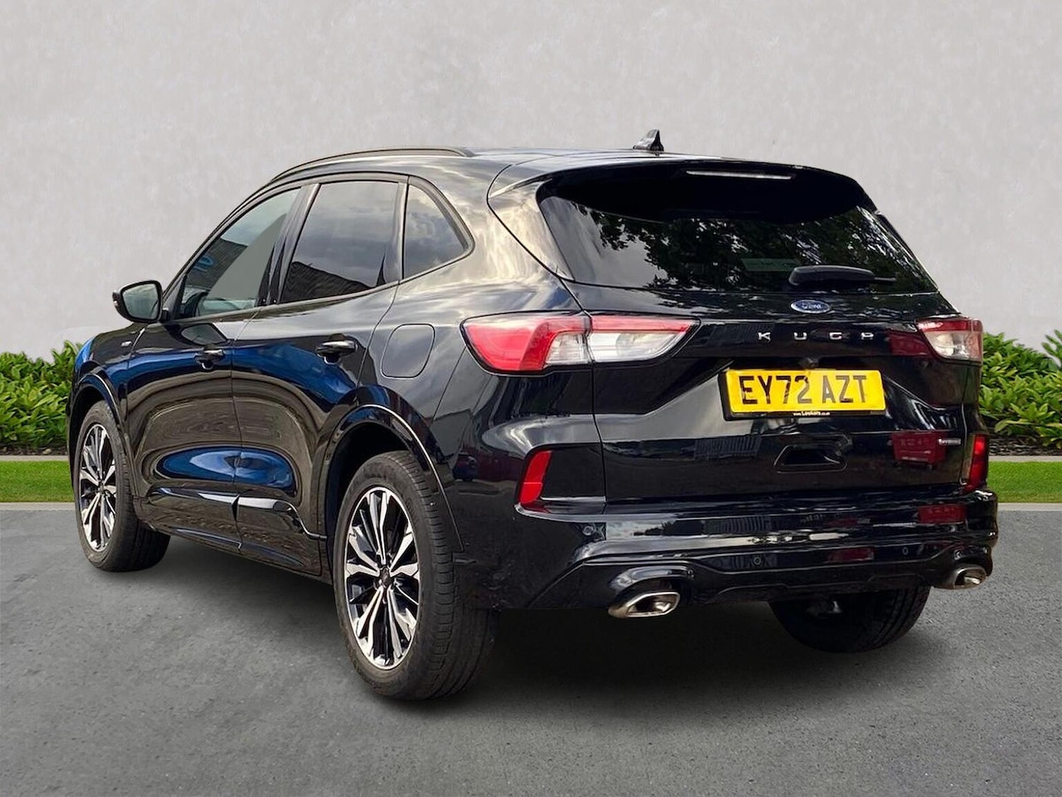 Used Ford Kuga 2022 for sale - 76357908: Photo 2