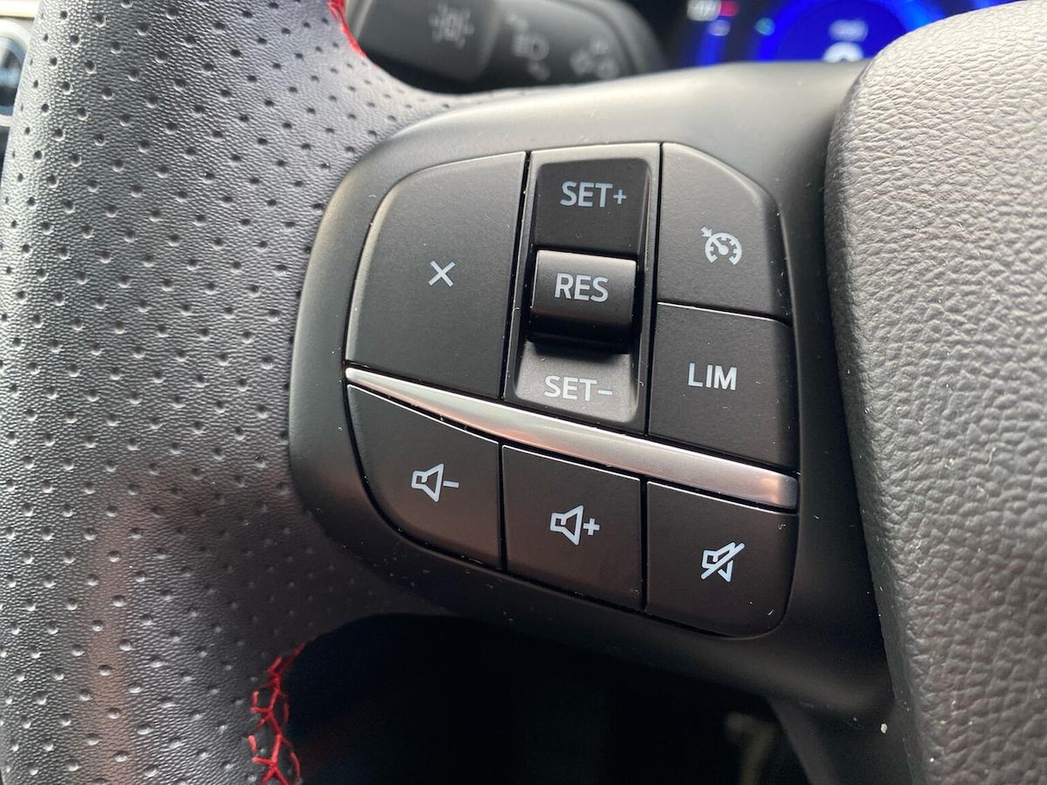 Used Ford Kuga 2022 for sale - 76357908: Photo 26