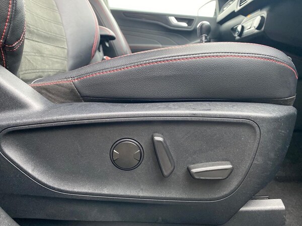 Used Ford Kuga 2023 for sale - 76157171: Photo 30