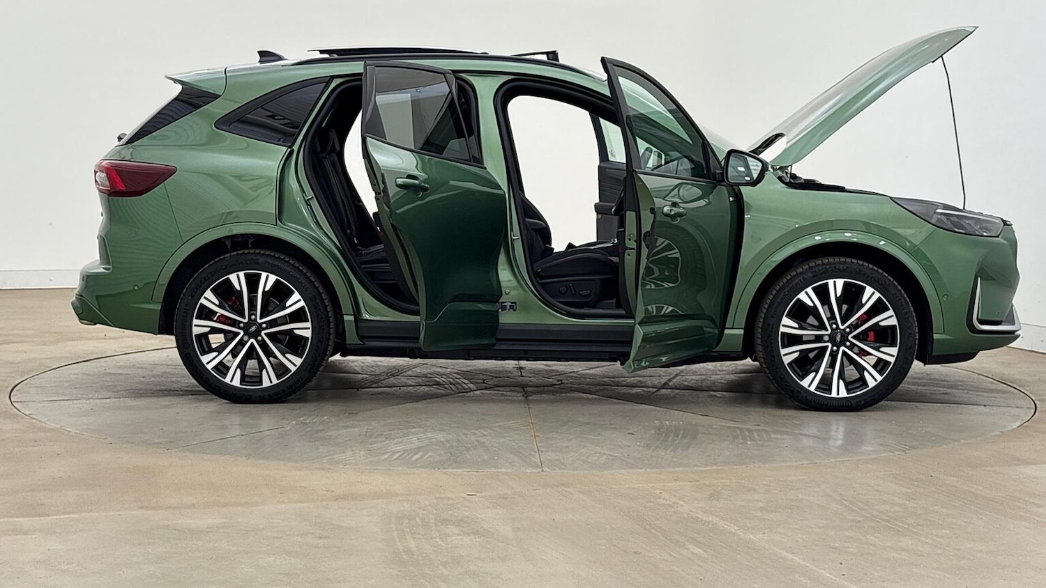 Used Ford Kuga 2024 for sale - 76436523: Photo 10