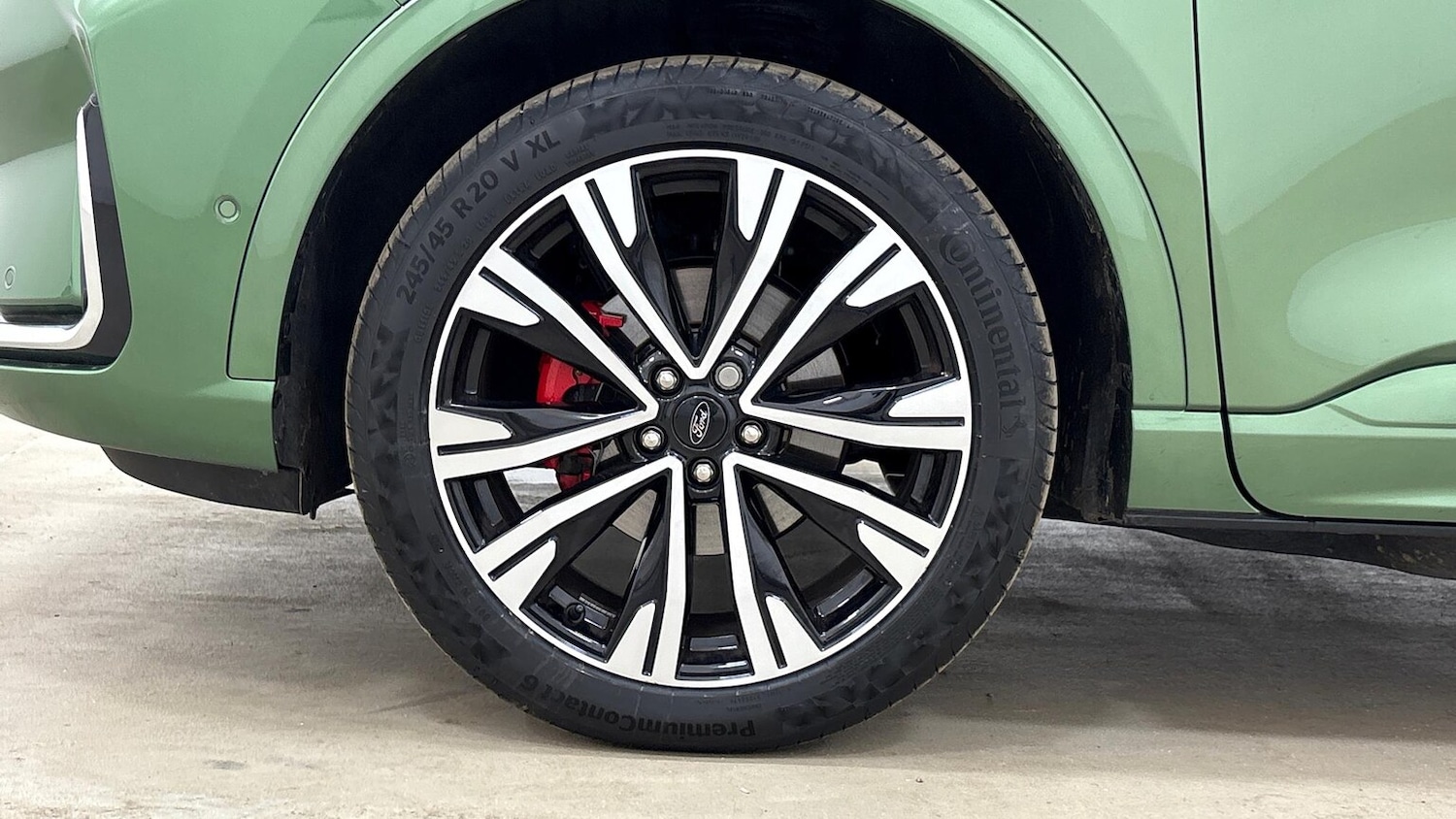 Used Ford Kuga 2024 for sale - 76436523: Photo 6