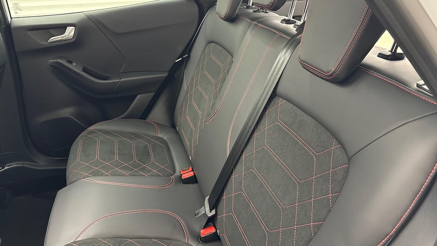 Used Ford Puma 2024 for sale - 76628068: Photo 25