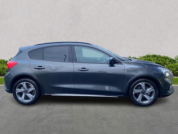 Used Ford Focus 2022 for sale - 76681720: Photo