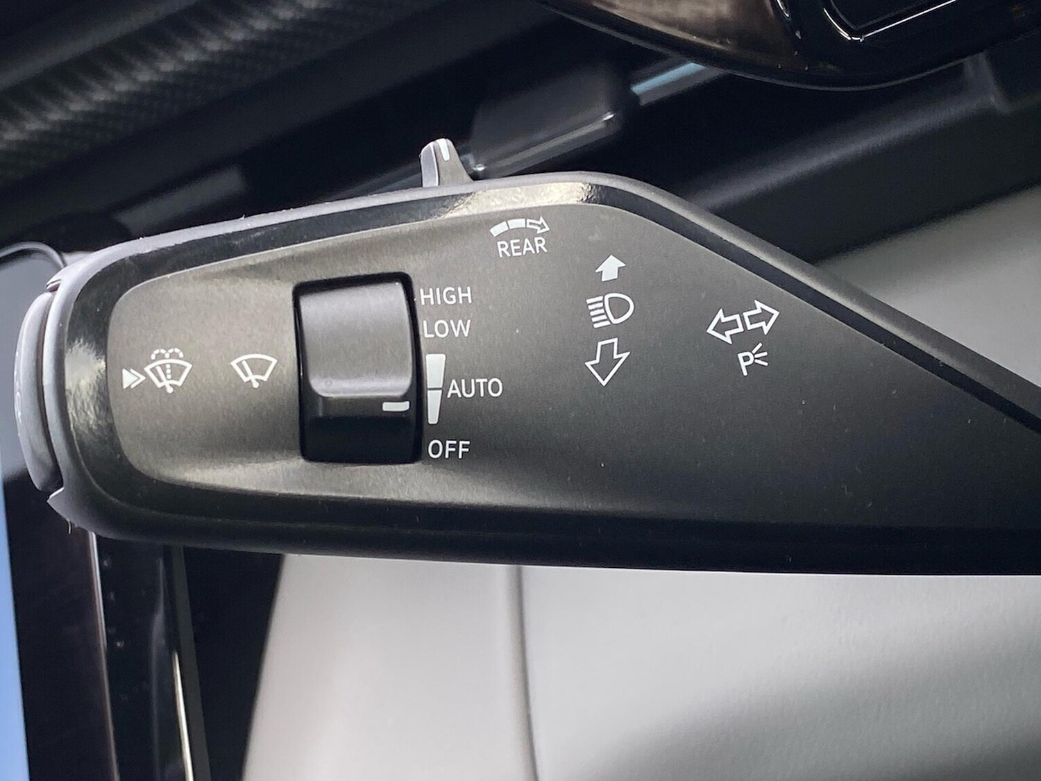 Used Ford Explorer 2024 for sale - 77489561: Photo 28