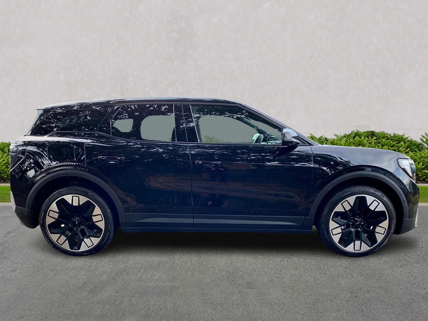 Used Ford Explorer 2024 for sale - 77489561: Photo 3