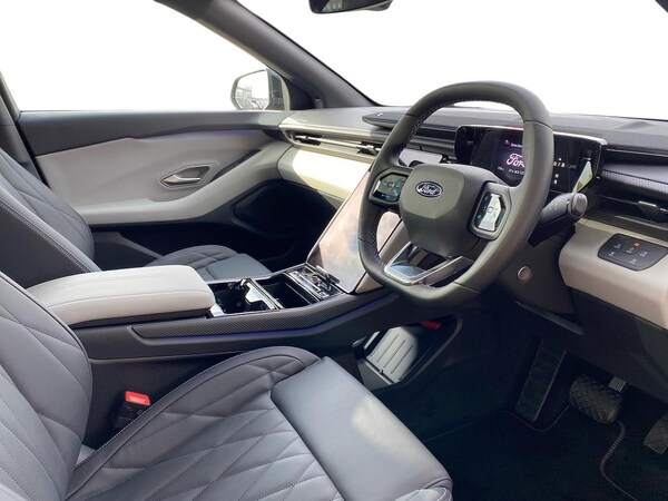 Used Ford Explorer 2024 for sale - 75437501: Photo 15