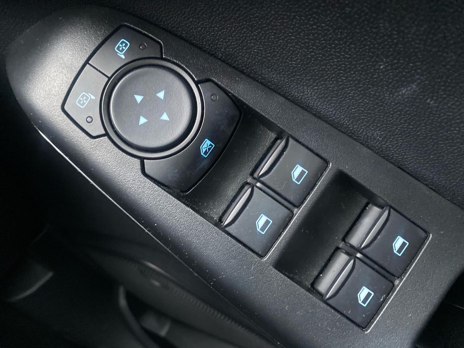 Used Ford Fiesta 2023 for sale - 77916139: Photo 21