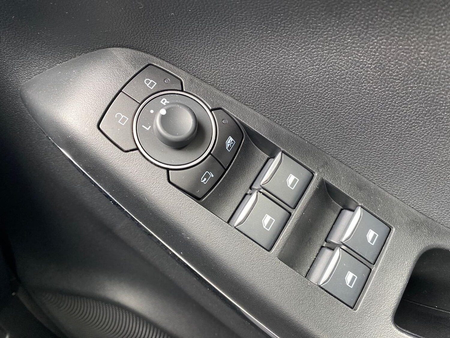 Used Ford Puma 2023 for sale - 78194194: Photo 23