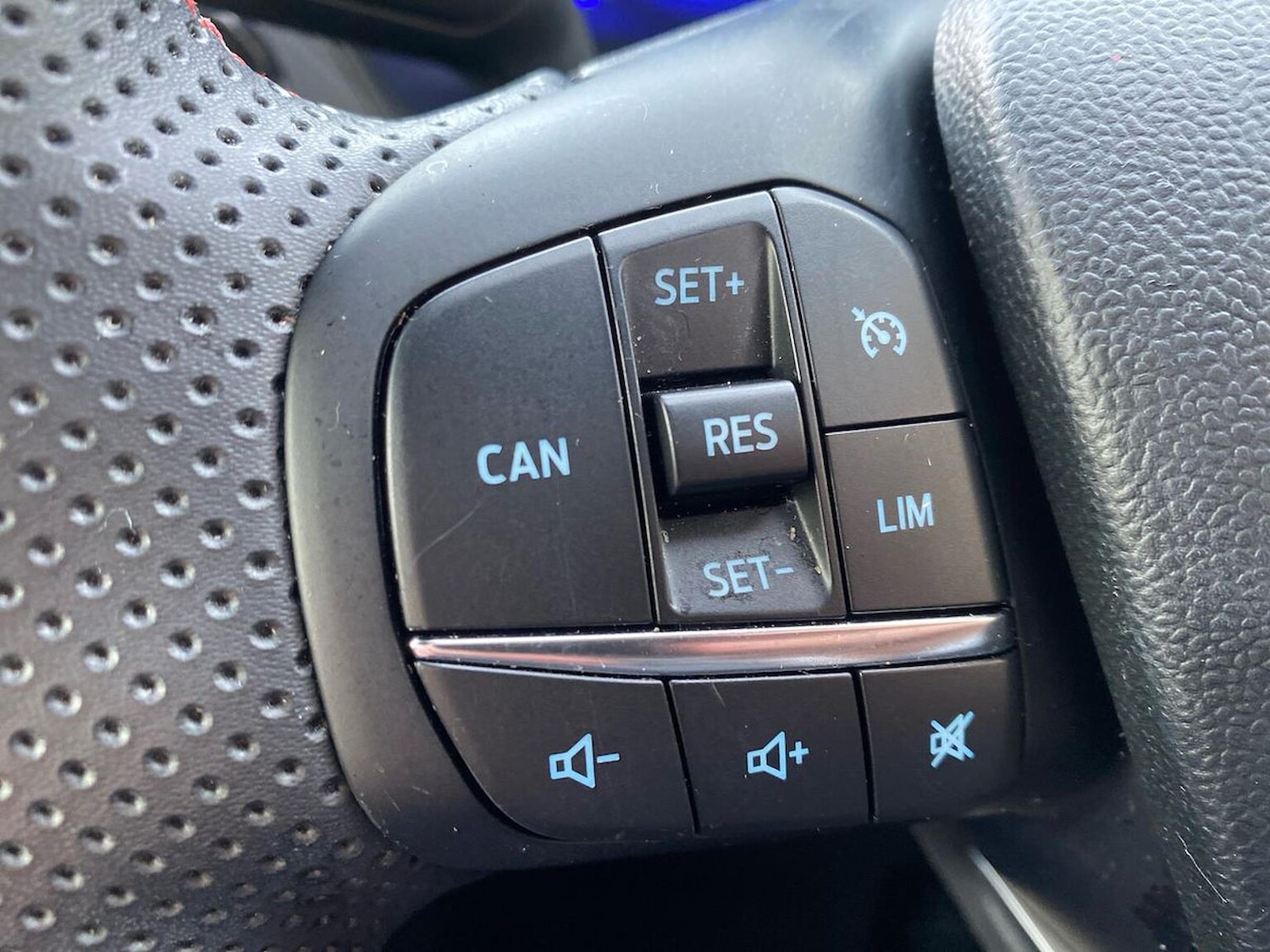 Used Ford Puma 2023 for sale - 77024296: Photo 28