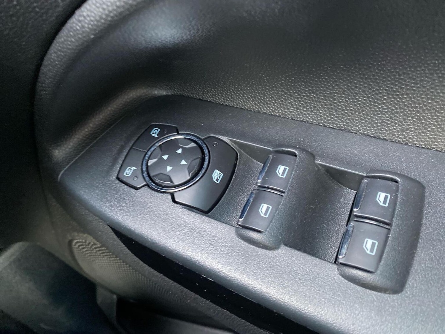 Used Ford Ecosport 2021 for sale - 76461850: Photo 21