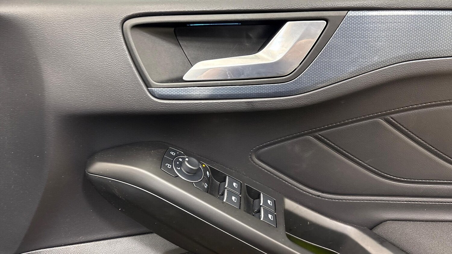 Used Ford Focus 2024 for sale - 76968974: Photo 23