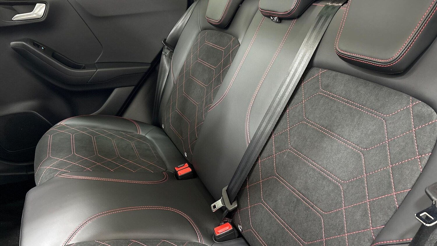 Used Ford Puma 2024 for sale - 76628065: Photo 22