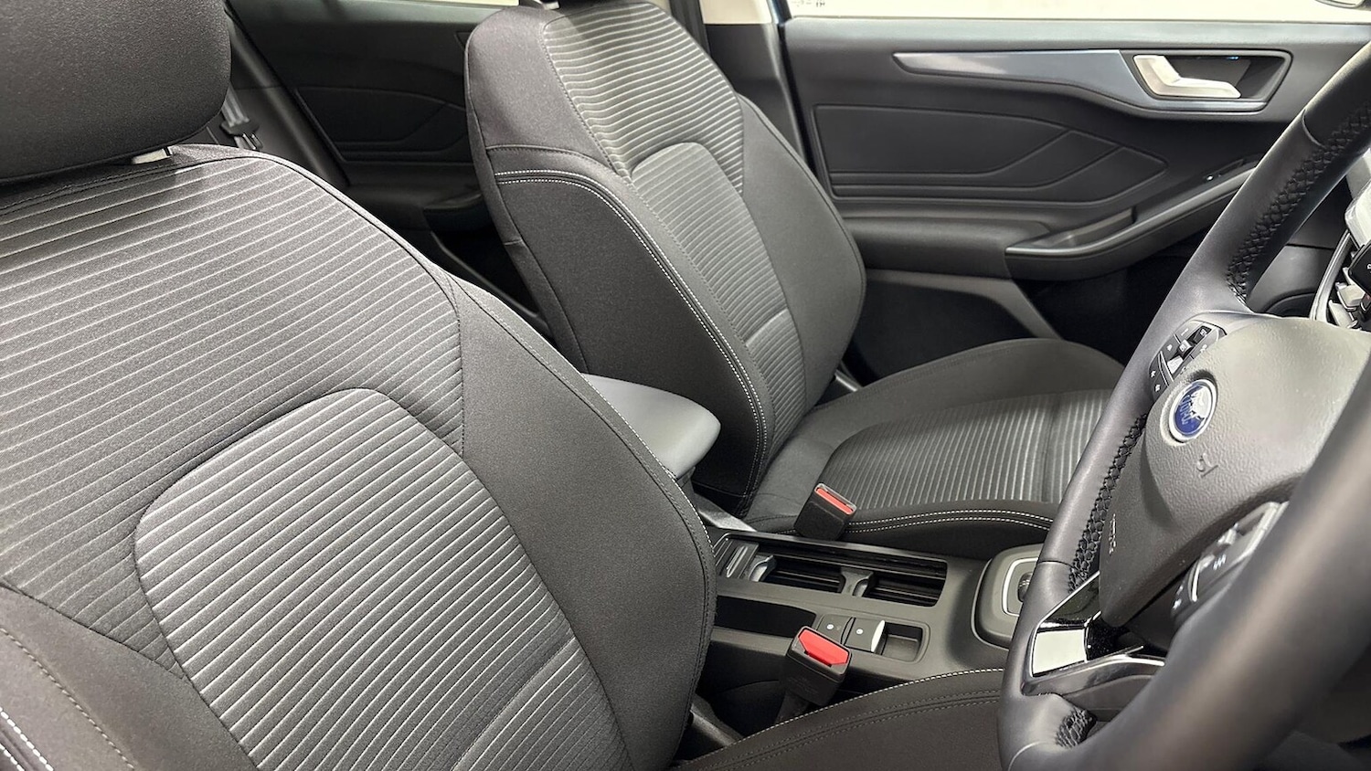 Used Ford Focus 2025 for sale - 76436526: Photo 23