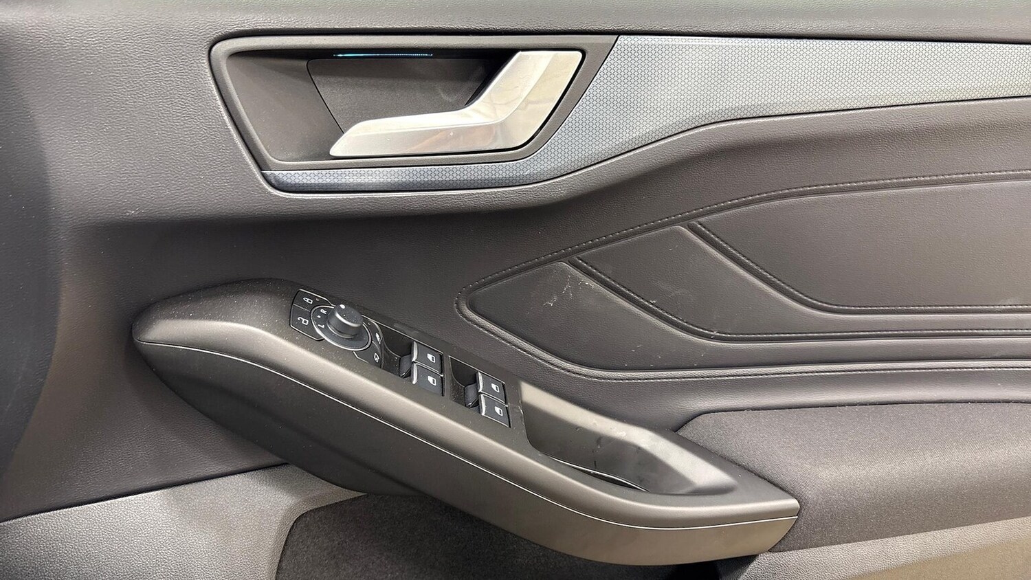 Used Ford Focus 2025 for sale - 76436526: Photo 25