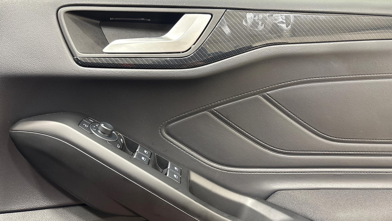 Used Ford Focus 2025 for sale - 76628061: Photo 25